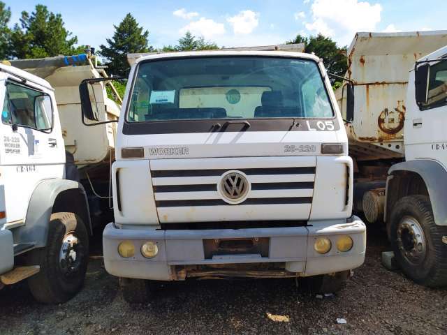 CAMINHÃO BASCULANTE, VW/26220-EURO 3, ANO 2010