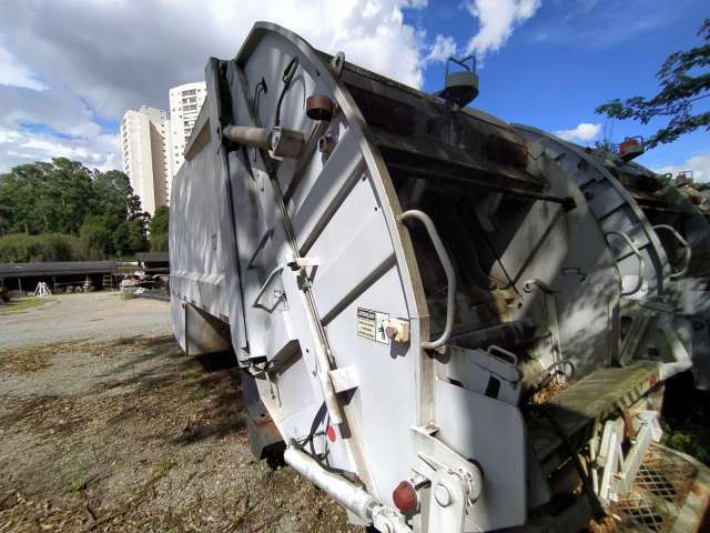 CAÇAMBA COMPACTADORA DE LIXO, USIMECA/BRUTUS 25, ANO 2010