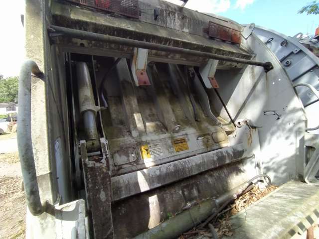 CAÇAMBA COMPACTADORA DE LIXO, USIMECA/BRUTUS 25, ANO 2010