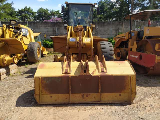 PÁ CARREGADEIRA DE PNEUS, CAT/938 G, ANO 1999