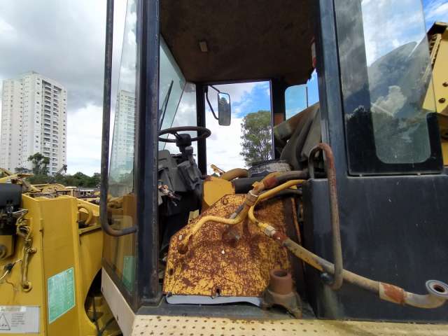 PÁ CARREGADEIRA DE PNEUS, CAT/938 G, ANO 1999