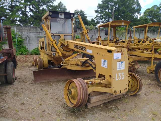 MOTONIVELADORA, DRESSER K/R855, ANO 1990
