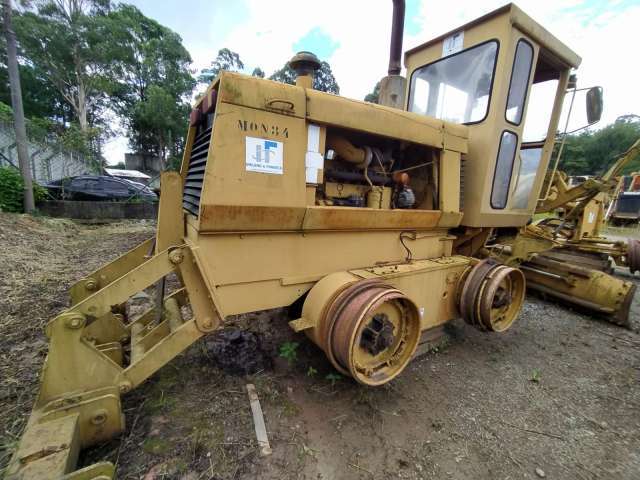 MOTONIVELADORA, DRESSER K/R855, ANO 1990