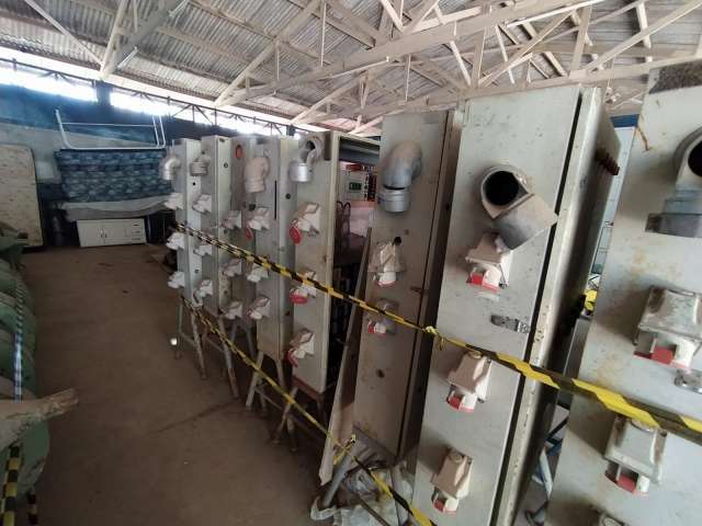 QUADROS ELÉTRICO TIPO ROBO