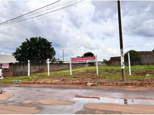 Terreno c/ 1800m² c/ barracão em Sapezal/MT