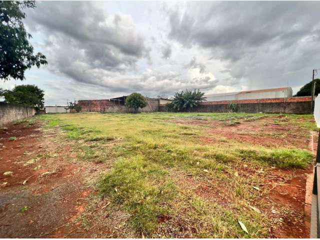 Terreno c/ 1800m² c/ barracão em Sapezal/MT