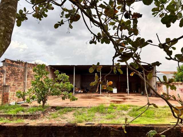 Terreno c/ 1800m² c/ barracão em Sapezal/MT