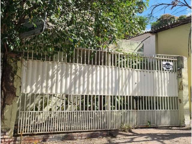 Imóvel coml. c/ 104m² AC em Cuiabá/MT