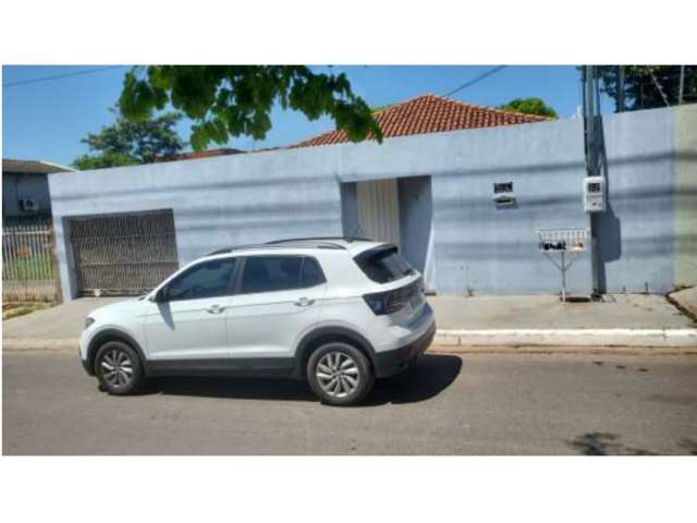 Casa c/360m² em Várzea Grande/MT