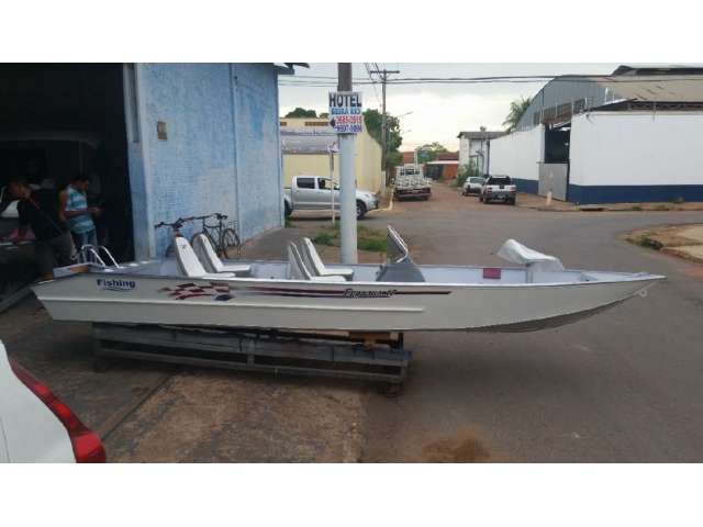 Barco Pegasus, marca Fishing