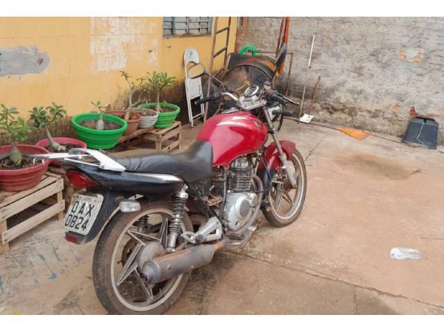 Moto Suzuki EN 125 SE, 11/12 