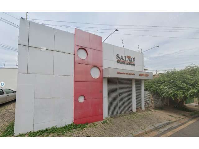 Imovel coml. c/ 145,60m² e 54,99m² AC em Cuiabá/MT