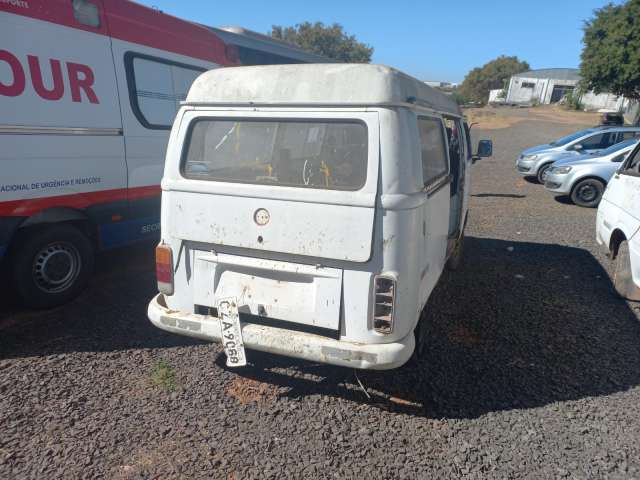 VW/KOMBI  2003 (SUCATA VEÍCULAR)