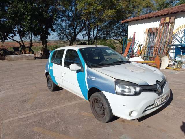 CARRO/RENAULT CLIO EXP  2016 (CARRO)