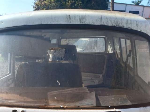 VW/KOMBI  2001 (SUCATA VEÍCULAR)