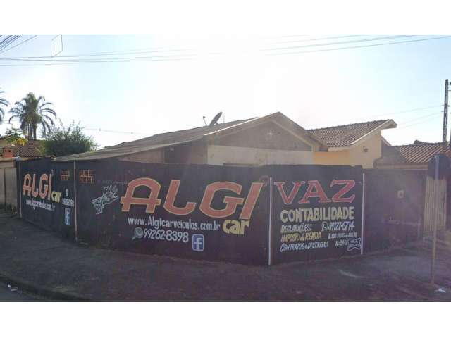 Casa c/ 86,47m² AC e 147,50m² AT em Franca/SP