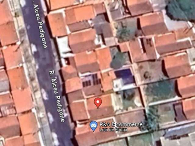 Casa c/ 200m²AT e 32,35m² AC em Franca/SP
