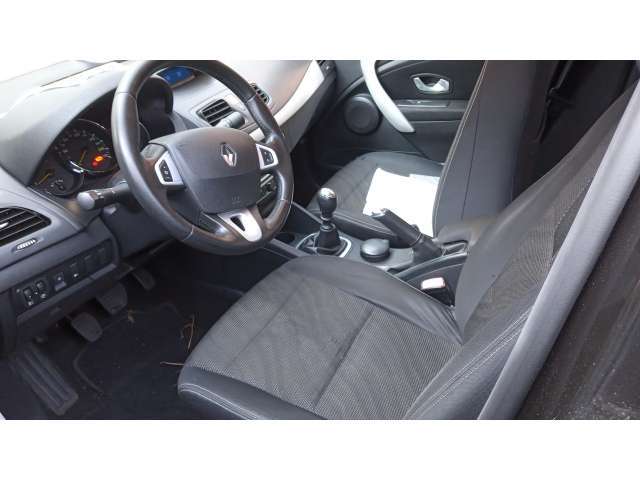 Renault/FLUENCE Sed. Dynamique 2.0 16V FLEX Mec - 2012/2013