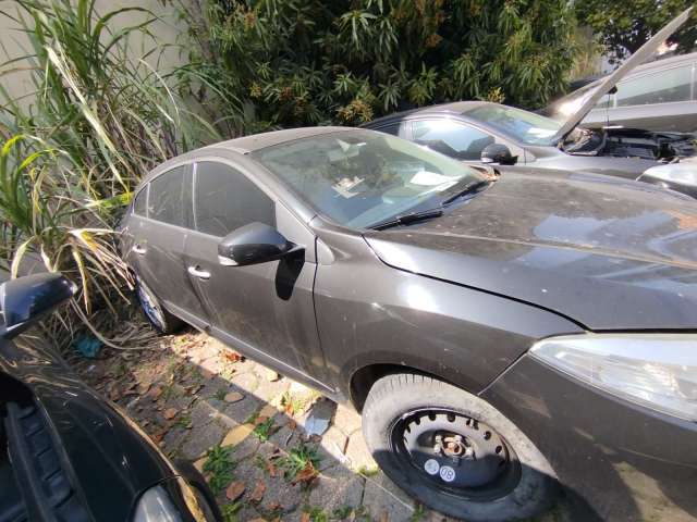 Renault/FLUENCE Sed. Dynamique 2.0 16V FLEX Mec - 2012/2013