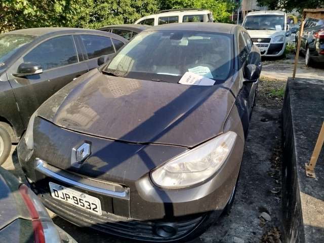 Renault/FLUENCE Sed. Dynamique 2.0 16V FLEX Mec - 2013/2014
