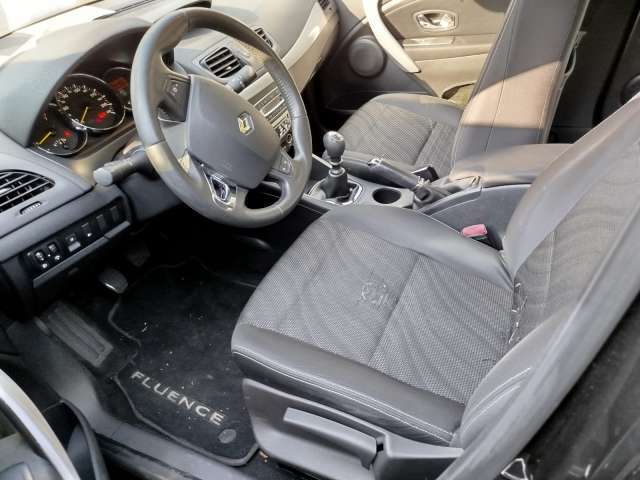 Renault/FLUENCE Sed. Dynamique 2.0 16V FLEX Mec - 2013/2014