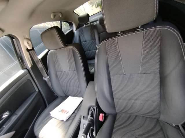 Renault/FLUENCE Sed. Dynamique 2.0 16V FLEX Mec - 2013/2014