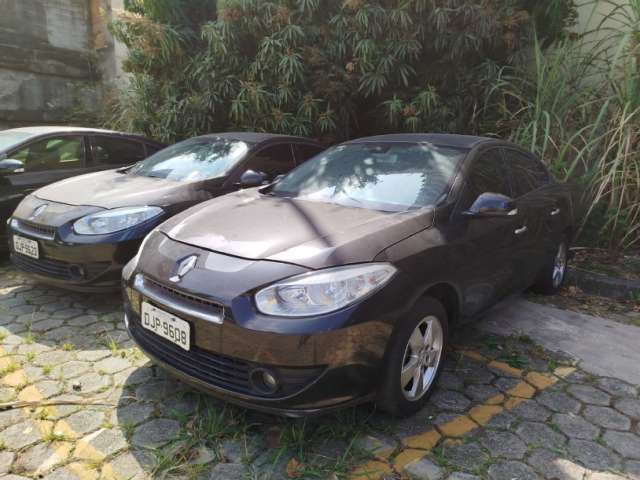 Renault/FLUENCE Sed. Dynamique 2.0 16V FLEX Mec - 2013/2014