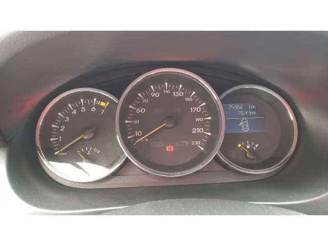 Renault/FLUENCE Sed. Dynamique 2.0 16V FLEX Mec - 2013/2014