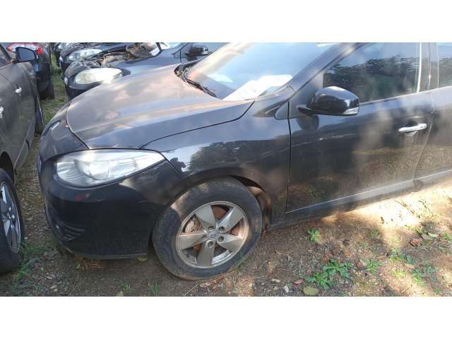 Renault/FLUENCE Sed. Dynamique 2.0 16V FLEX Mec - 2013/2014