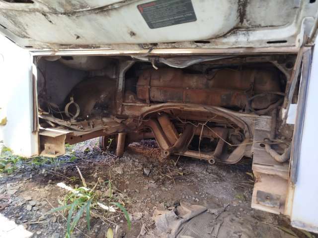 SUCATA DE VW/KOMBI, 2000