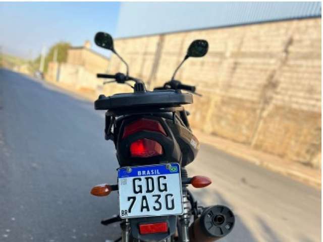 Honda CG160, 15/16 e Yamaha Factor, 15/16