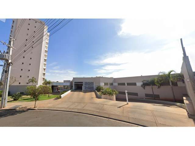 Apto c/ 63,25m² AP e 157,3353m² AC em Candido Mota/SP