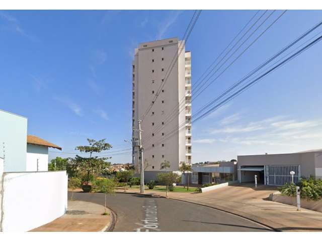 Apto c/ 63,25m² AP e 157,3353m² AC em Candido Mota/SP