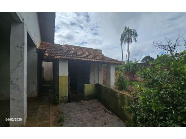 UMA CASA RESIDENCIAL DENOM. SÃO JOÃO C/390M² AT EM ITATINGA/SP 