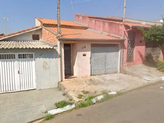 Casa c/ 63m² AC e 125m² AT em Tatuí/SP