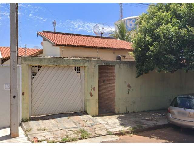 CASA TÉRREA C/ 229,48M², C/ 300M² AT EM PALMEIRA D’OESTE/SP