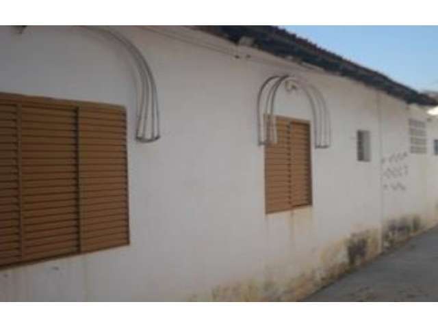 IMÓVEL COM 300M² AT EM ARAÇATUBA/SP