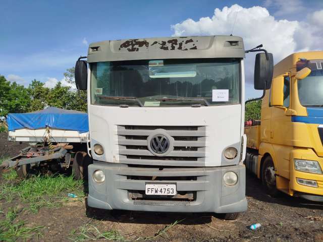 VW/31.330 CRC 6X4 2012/2013 (CAMINHÃO)