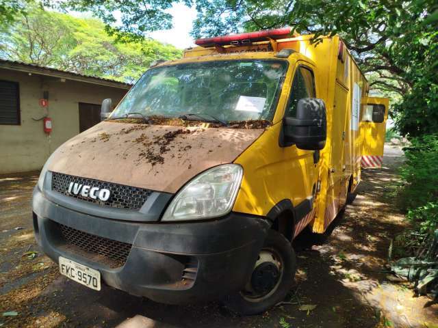 IVECO/DAILY AUTOMAR AMB 2014/2014 (CAMINHÃO)