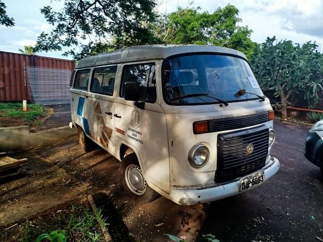 VW/KOMBI 2008/2009 (AUTOMÓVEL)