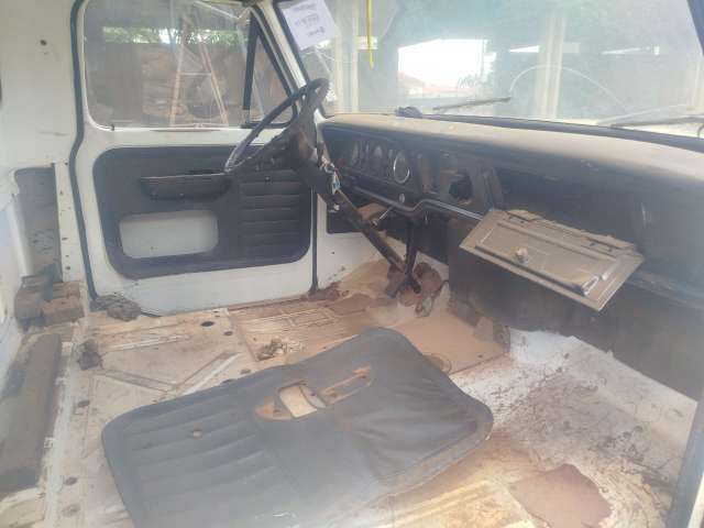 FORD/F-11000 1992/1992 (CAMINHÃO)