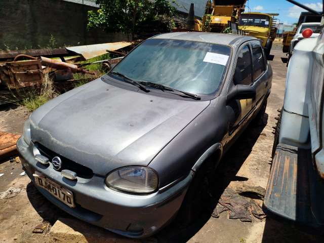 GM/CORSA CLASSIC 2004/2004 (AUTOMÓVEL)