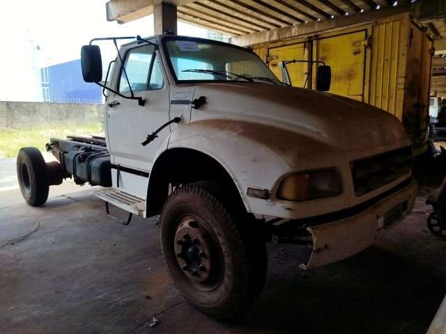 FORD/F12000 L 1997/1998 (CAMINHÃO)