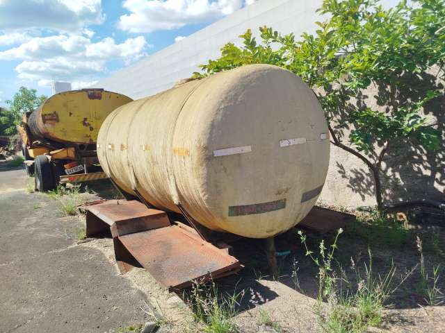 TANQUE