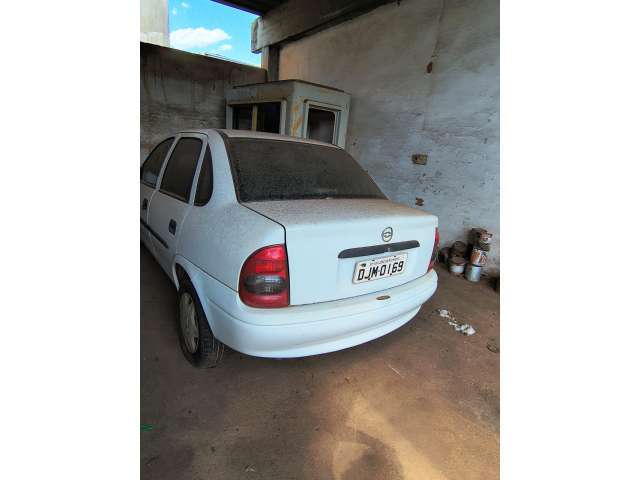 GM/CORSA CLASSIC 2004/2004 (PAS/AUTOMOVEL)