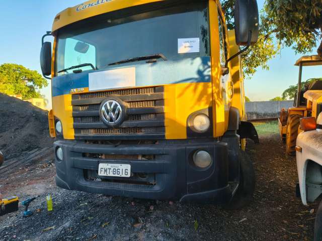 VW/31.390 CRC 6X4 2014/2015 (CAMINHÃO)