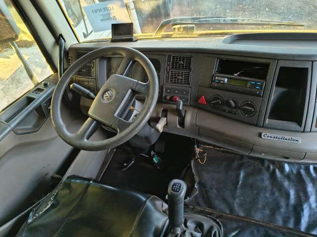 VW/31.390 CRC 6X4 2014/2015 (CAMINHÃO)