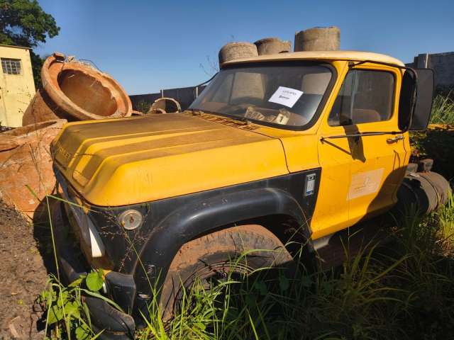 GM/D-70 1972/1972 (CAMINHÃO)