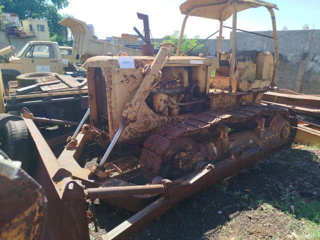 TRATOR ESTEIRA CATERPILLAR/D6C 1971