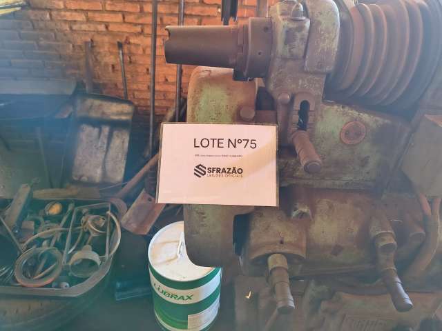 TORNO MECÂNICO E GIRAFA